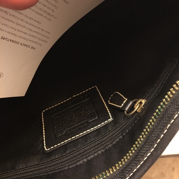 Small Coach Purse - Picture 4 of 4